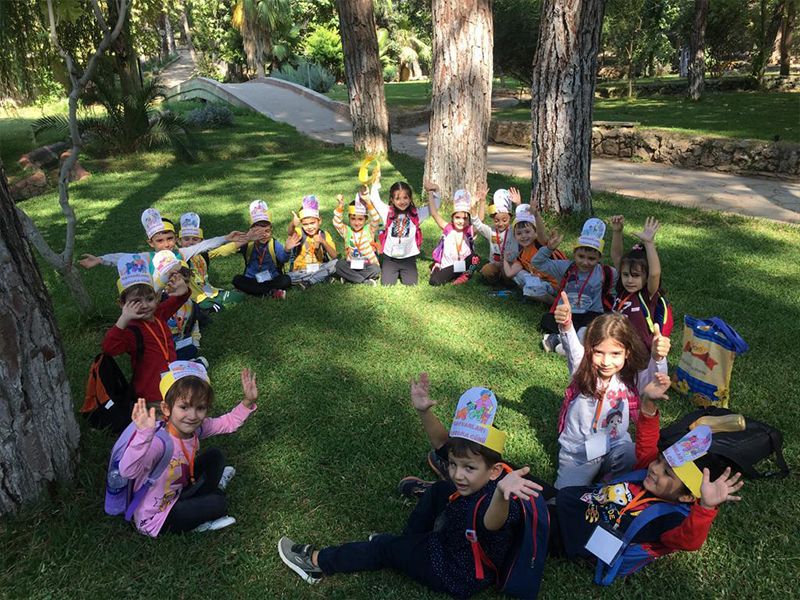 Saray Çiçekleri Kreş'ten özel günler etkinlikleri